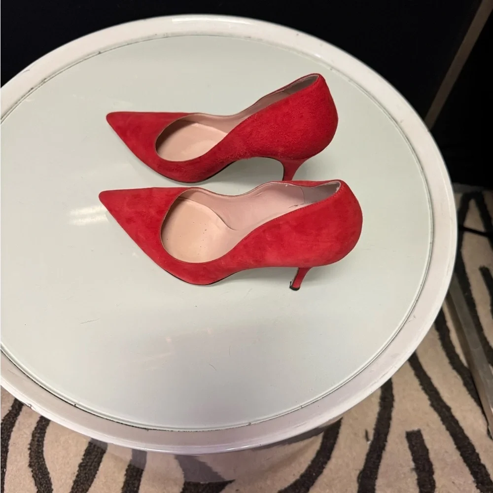 Kate Spade Vibrant Red Suede Heels Gorgeous Showstoppers!! - Picture 2 of 9